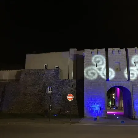 Holiday home Kentan - Maison Insolite Intra-muros A Guerande